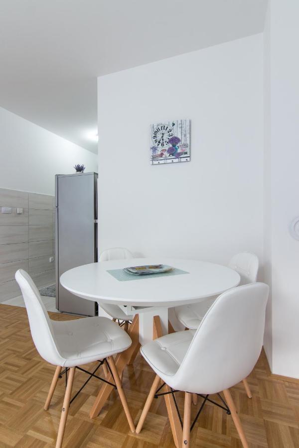 Apartman Carica Високо Экстерьер фото